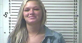 <B>CHASSITY</B> <B>NICOLE</B> <B>CALDWELL</B> #, Hardin County, Kentucky - 2018-05-23 15:40:00