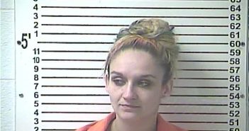 CHRISTEN RENEE MILLER | 2018-05-24 21:53:00 Hardin County, Kentucky Booking