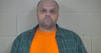 JOEY R TUNGATE | 2018-05-29 08:05:00 Taylor County, Kentucky Booking