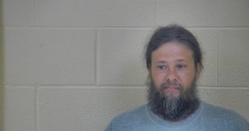 JONATHAN EARL BAUMGARDNER | 2018-05-30 16:11:00 Taylor County, Kentucky Booking