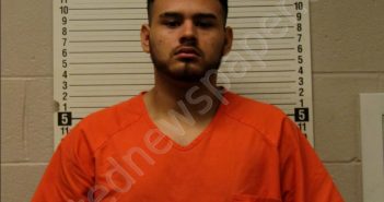 TORRES,VICTOR | 2018-06-07 14:16:00 Zapata County, Texas Booking