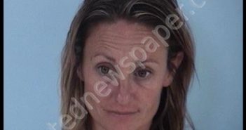 SANDEFER, HOLLY J | 2018-06-29 02:25:00 Walton County, Florida Booking