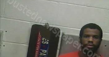 LAREZ BROWN | 2018-07-03 17:16:00 Larue County, Kentucky Booking