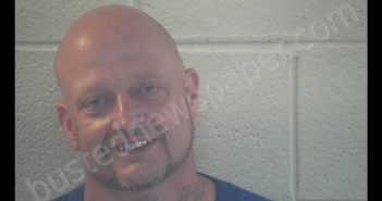 <B>RODNEY</B> <B>HOYD</B> <B>DAVIS</B> #, Pulaski County, Kentucky - 2018-07-18 02:38:00