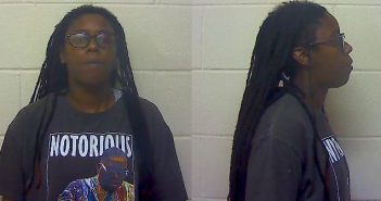 HICKS ANDREA SIERRA | 2018-05-22 11:16:55 Craven County, North Carolina Booking