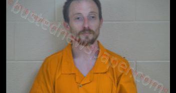 ROBERT D BURTON | 2018-08-05 20:32:00 Taylor County, Kentucky Booking