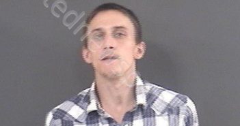 STARNES, JUSTIN COREY | 2018-08-08 23:39:00 Roanoke County, Virginia Booking
