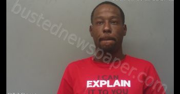 <B>KEVIN</B> <B>LESHAWN</B> <B>GARRETT</B> #, Colbert County, Alabama - 2018-08-11 14:25:00