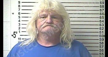 MICHAEL NMN LOGSDON | 2018-08-12 14:10:00 Hardin County, Kentucky Booking