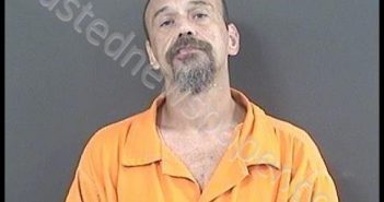 HENEGAR, ERIC RICHARD | 2018-08-22 03:59:00 Roanoke County, Virginia Booking