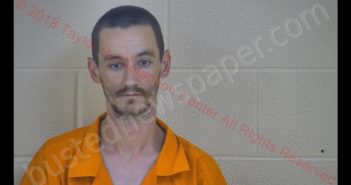 JOSHUA T GARRETT | 2018-09-12 02:29:00 Taylor County, Kentucky Booking