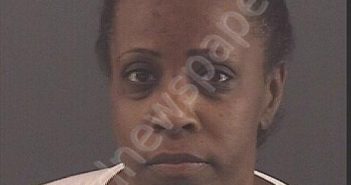 JACKSON, VERONICA EXIE | 2018-10-08 Peoria County, Illinois Booking