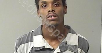 STEWARD, DEAN LAMONT JUNIOR | 2018-10-11 20:49:00 Macon County, Illinois Booking