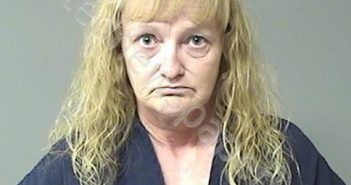 FETTERS, MARTHA L | 2018-10-11 11:33:00 Macon County, Illinois Booking