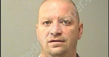 WILLIS, STEVEN E | 2018-10-11 19:07:00 Macon County, Illinois Booking