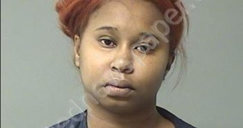 JACKSON, RILESHA L | 2018-10-13 01:12:00 Macon County, Illinois Booking