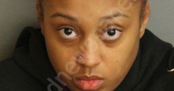 MALLORY, ANIJAH SANTRICE | 2018-10-20 01:42:00 Jefferson County, Alabama Booking
