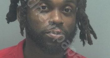 COLOSTON, JOHNNY BERNARD III | 2018-11-08 22:49:00 Lee County, Florida Booking