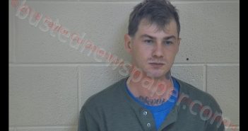 CHRISTOPHER ROARK | 2018-11-15 17:05:00 Taylor County, Kentucky Booking