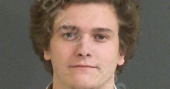 THOMPSON, JAMES RUSSELL | 2018-11-17 01:11:00 Charleston County, South Carolina Booking