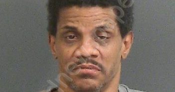 SIMMONS, LELAND JOAQUIN | 2018-11-20 01:53:00 Charleston County, South Carolina Booking
