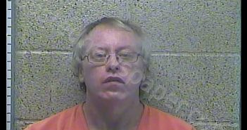 WAYNE ALLEN MCDOWELL | 2018-11-29 08:32:00 Henderson County, Kentucky Booking