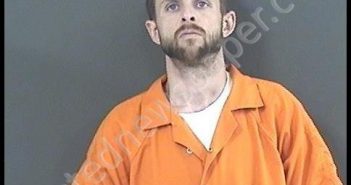 RATCLIFF, NICHOLAS ANDREW | 2018-11-30 17:52:00 Roanoke County, Virginia Booking