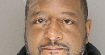 LOWE, TERRANCE DELANDO | 2018-11-30 19:00:00 Moore County, North Carolina Booking