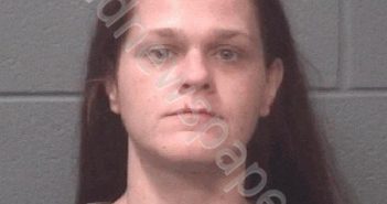 WIGGS, CHARLEY LYNN | 2018-11-30 Onslow County, North Carolina Booking