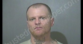 CHRISTOPHER <B>MICHAEL</B> <B>DAVIS</B> #, Vigo County, Indiana - 2018-12-01 12:56:33