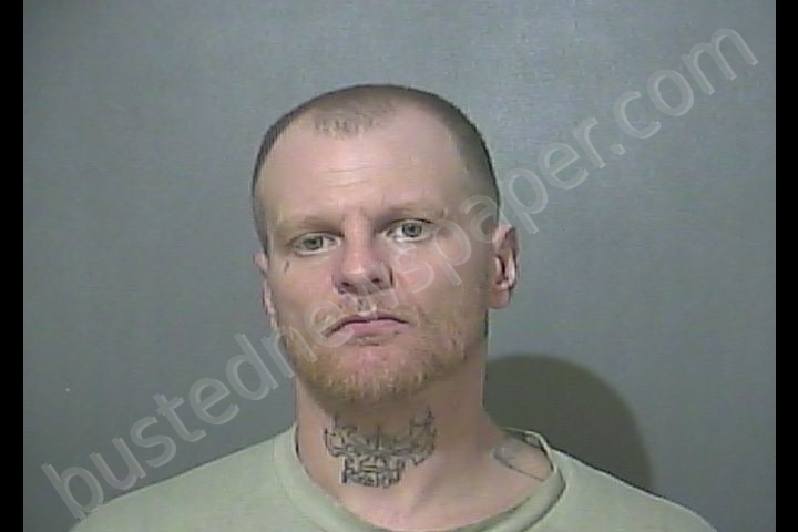 CHRISTOPHER MICHAEL DAVIS #, Vigo County, Indiana - 2018-12-01 12:56:33