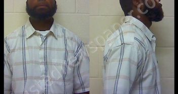 MEWBORN DAMIEN DEVON | 2018-10-03 01:24:57 Craven County, North Carolina Booking