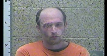 JOSHUA BOWLING | 2018-12-04 19:06:00 Henderson County, Kentucky Booking