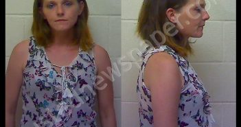 MORRIS CHELSEC CHRISTINE | 2018-10-07 22:41:28 Craven County, North Carolina Booking
