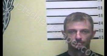 <B>DEREK</B> DEWAYNE <B>COX</B> #, Bell County, Kentucky - 2018-12-08 18:41:00