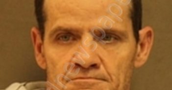 <B>STEPHEN</B> ANTHONY <B>EARL</B> #, Johnson County, Missouri - 2018-12-13 12:52:00