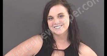 POWELL, KATELYN FAITH | 2018-12-14 19:00:00 Roanoke County, Virginia Booking