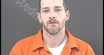 COUNTS, JASON CORY | 2018-12-21 14:00:00 Roanoke County, Virginia Booking