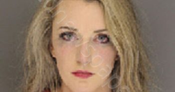 CRAVEN, KAITLYN ELISE | 2018-12-22 01:52:00 Moore County, North Carolina Booking