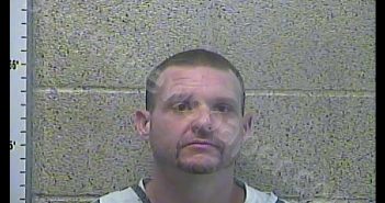 JOHNNIE DANIEL HURST | 2018-12-26 15:08:00 Henderson County, Kentucky Booking