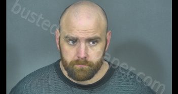 MARK KYLE COOPER | 2018-12-30 09:46:00 St. Joseph County, Indiana Booking
