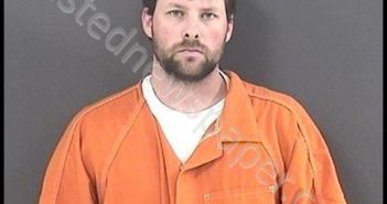 HELMS, MATTHEW THOMAS | 2019-01-03 09:55:00 Roanoke County, Virginia Booking