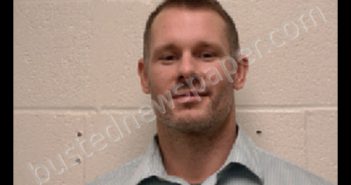 NASH, CASEY AARON | 2019-01-22 03:52:00 Robertson County, Tennessee Booking