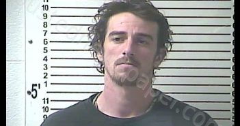 JOHNATHON LEVI MCNAIL | 2019-01-23 18:25:00 Hardin County, Kentucky Booking