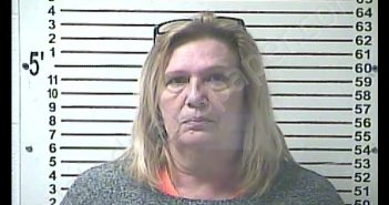 SHERRIE ANN SMITH | 2019-01-23 12:27:00 Hardin County, Kentucky Booking