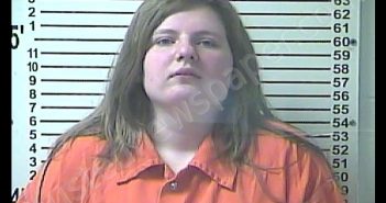 VICTORIA MAY CLAYTON | 2019-01-24 01:04:00 Hardin County, Kentucky Booking