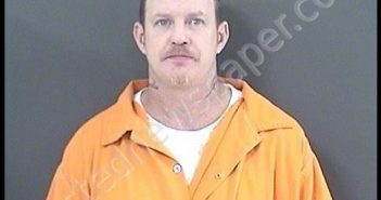 HENLEY, TROY TYSON | 2019-01-25 13:40:00 Roanoke County, Virginia Booking