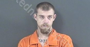 DAVIS, WILLIAM FRANKLIN | 2019-01-25 00:25:00 Roanoke County, Virginia Booking