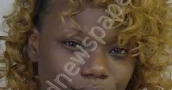 HAMNER, DEANNA, LASHAY | 2019-02-13 23:23:40 Tuscaloosa County, Alabama Booking