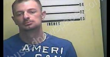 <B>DEREK</B> <B>COX</B> #, Bell County, Kentucky - 2019-02-16 02:25:00
